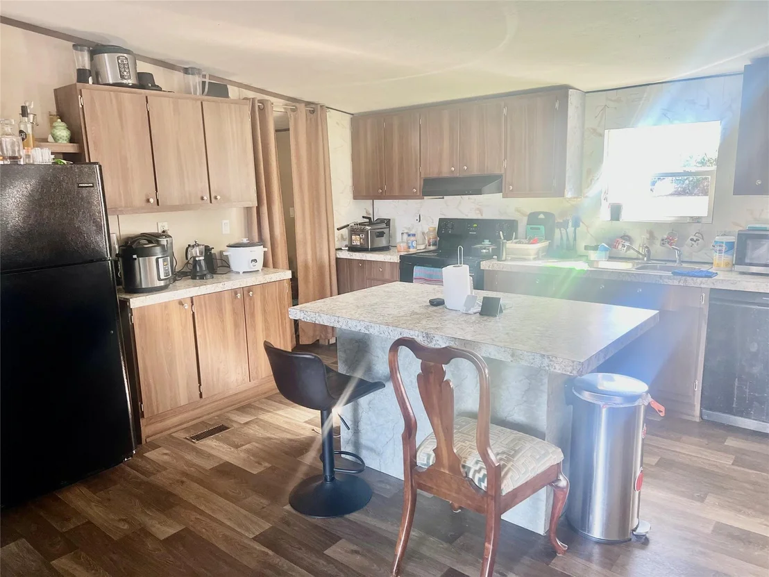 Photo of 1160 Road 5701