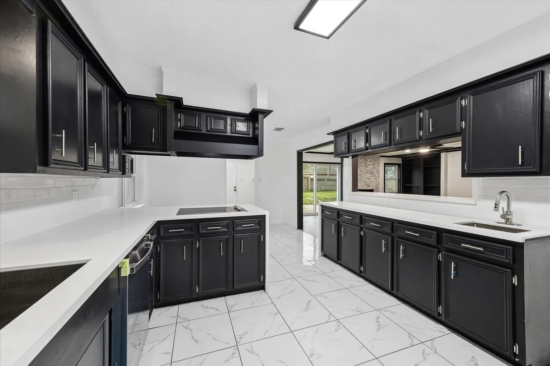 Photo of 210 Weeping Oak Lane
