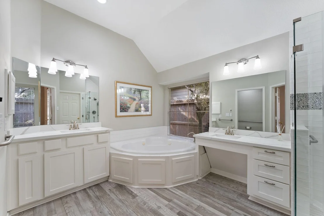 Photo of 266 Bristol Bend Circle