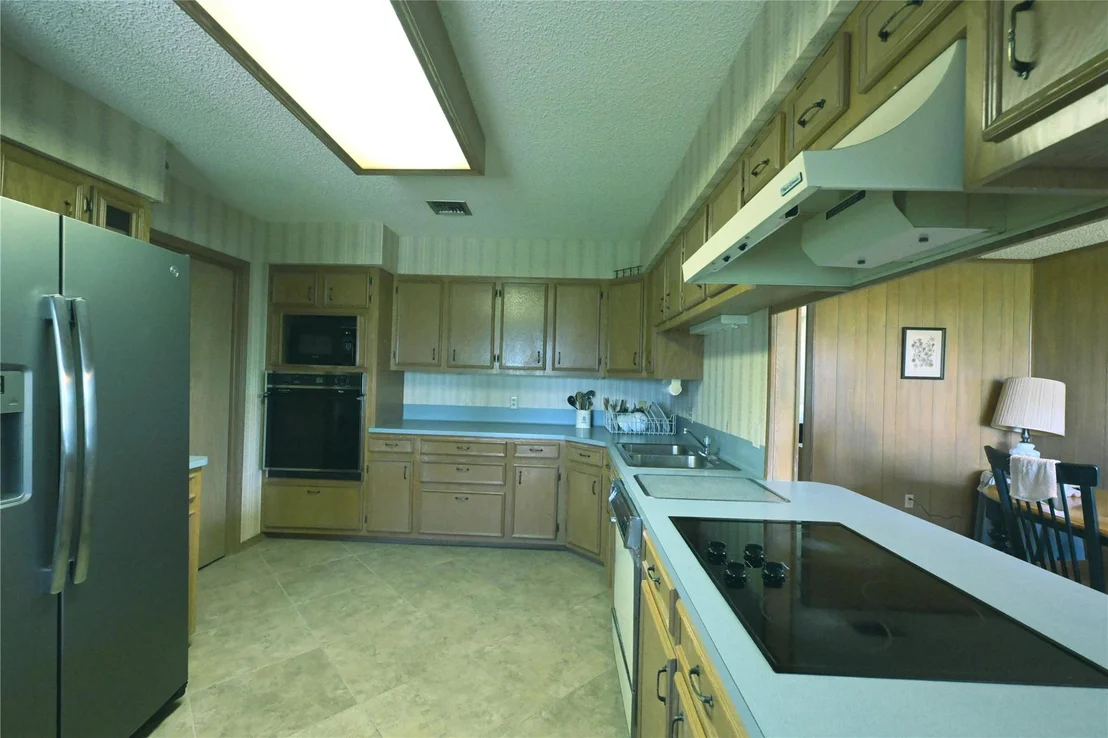 Photo of 390 Johnson Road