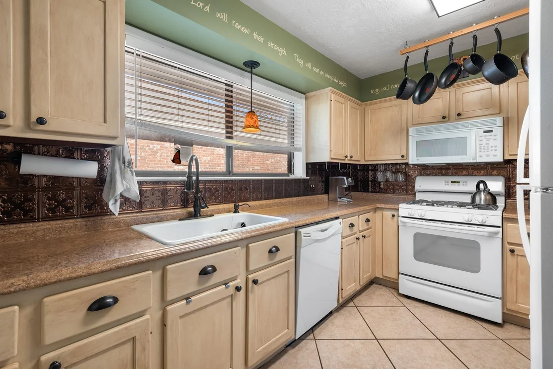Photo of 4016 Windfree Drive