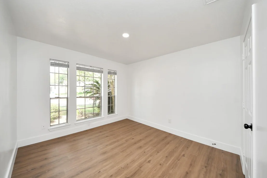 Photo of 1330 Three Forks Drive