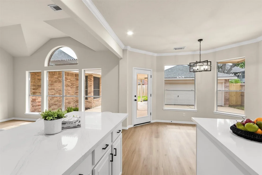 Photo of 19111 Emory Trail