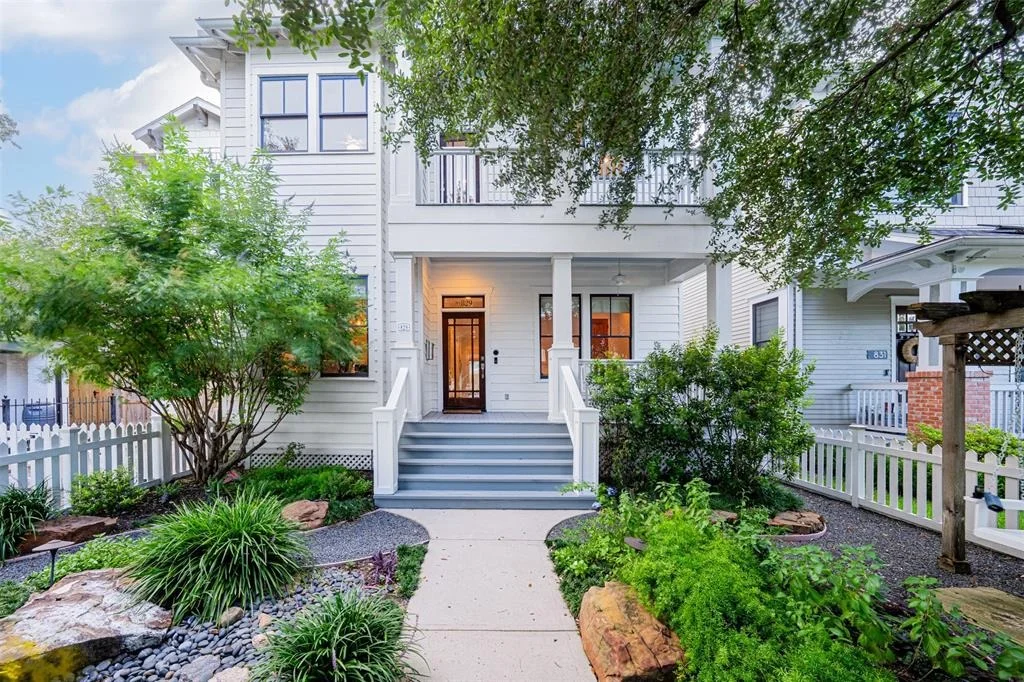 Photo of 829 Ralfallen Street