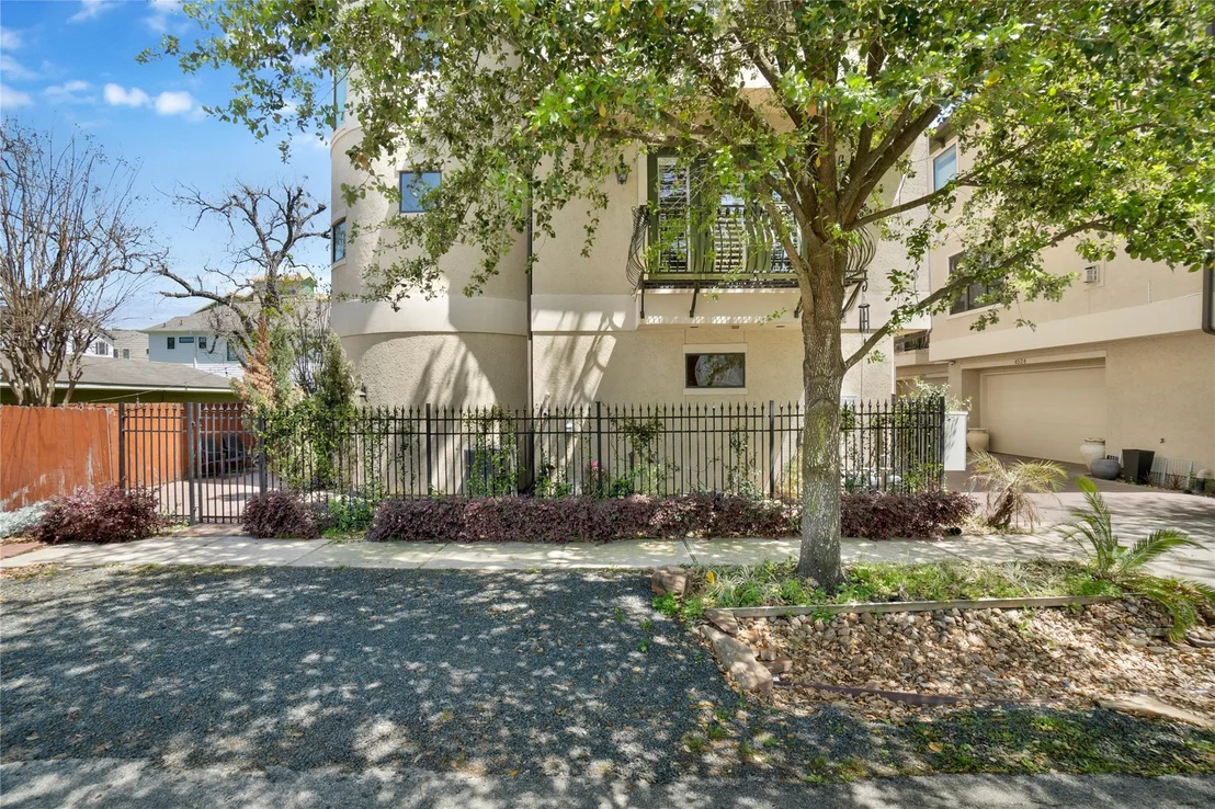 Photo of 1602 Fowler Street