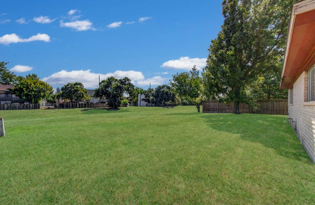 Photo of 10215 Windriver Drive