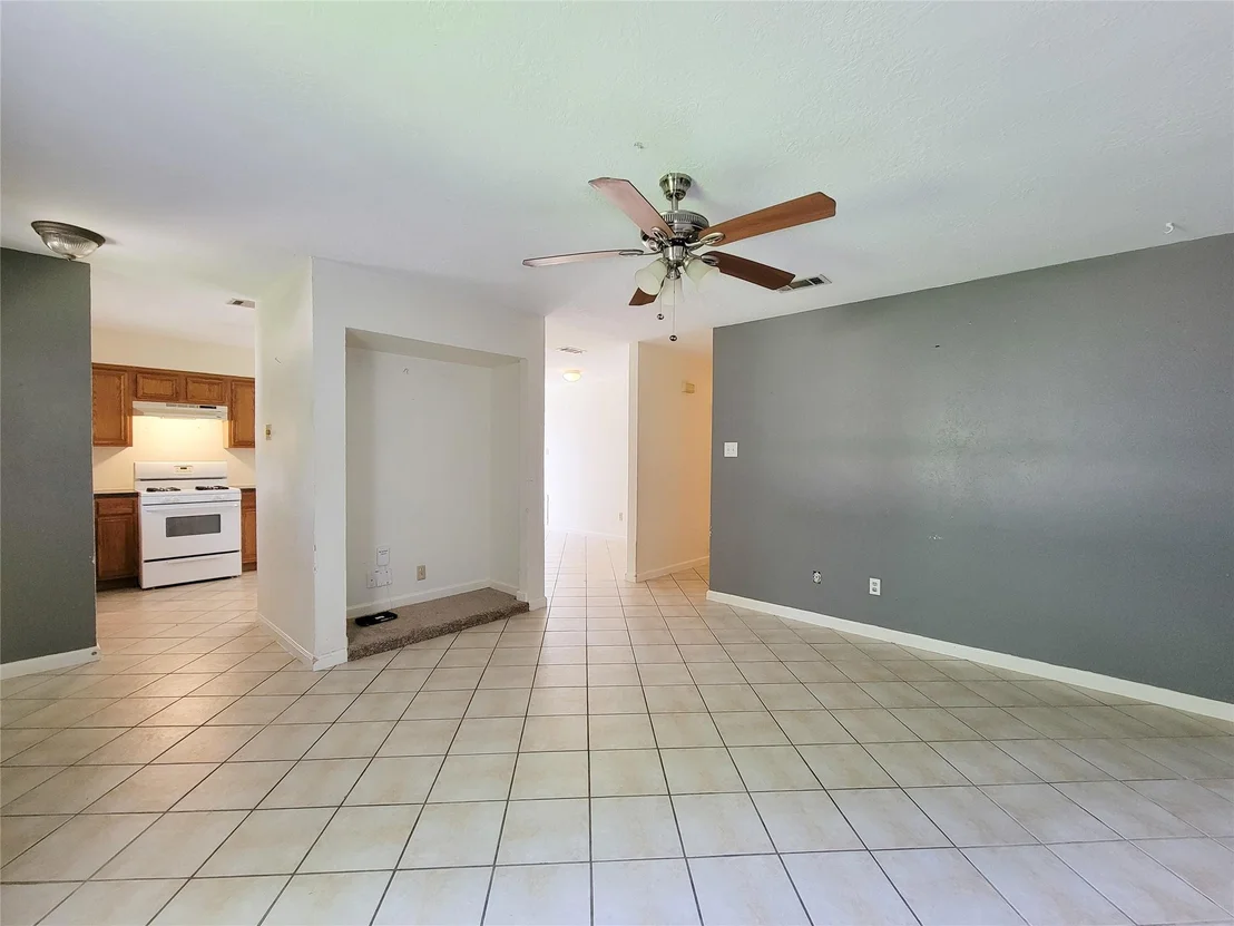 Photo of 18 N Wavy Oak Circle