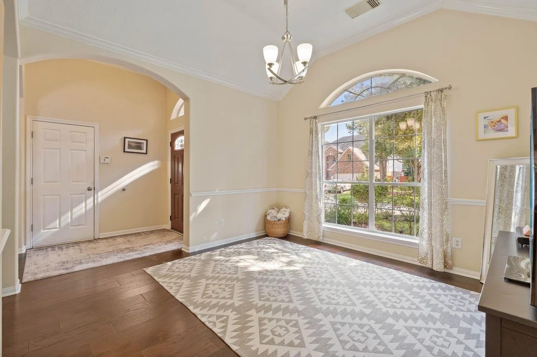 Photo of 6 Sheltered Arbor Court