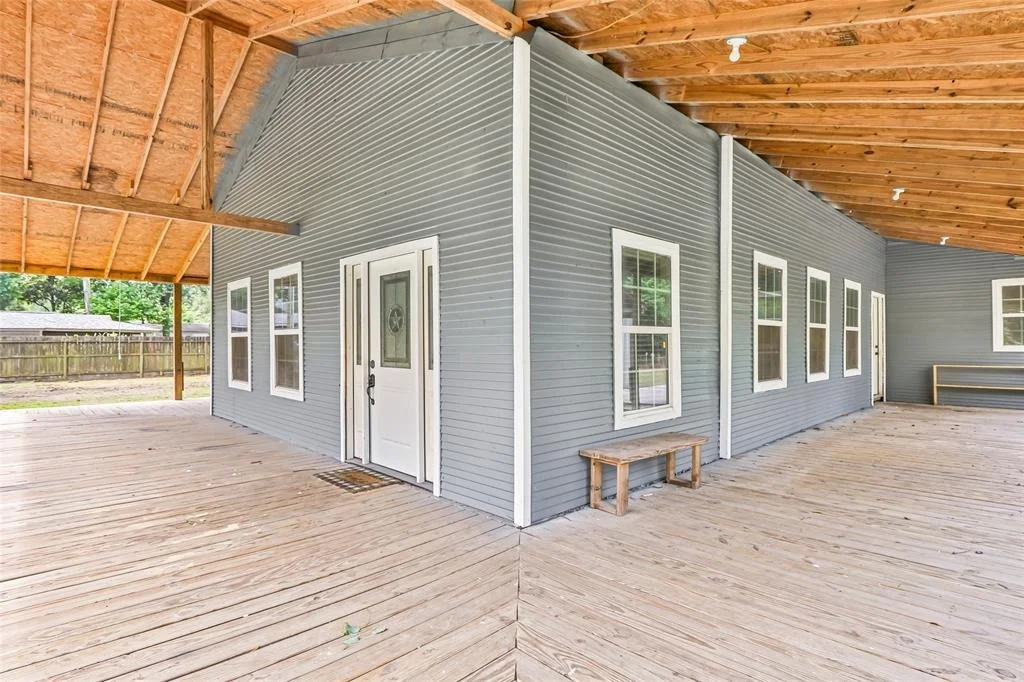 Photo of 19374 Forest Lane Circle
