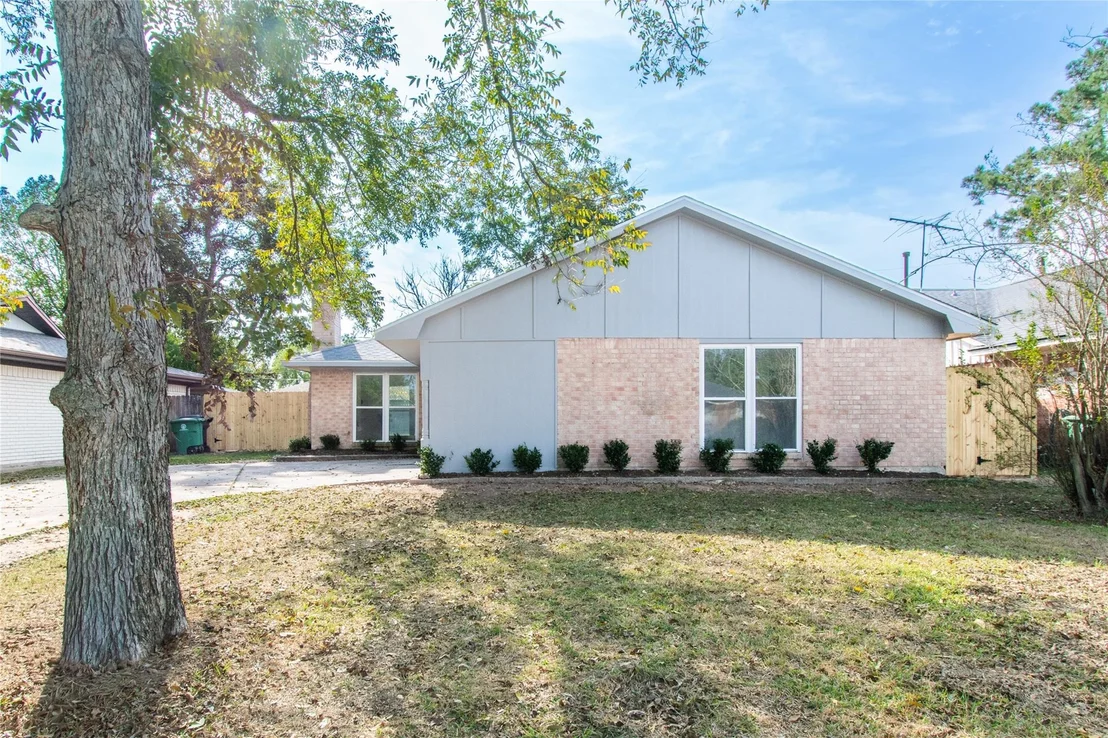 Photo of 10906 Green Arbor Drive