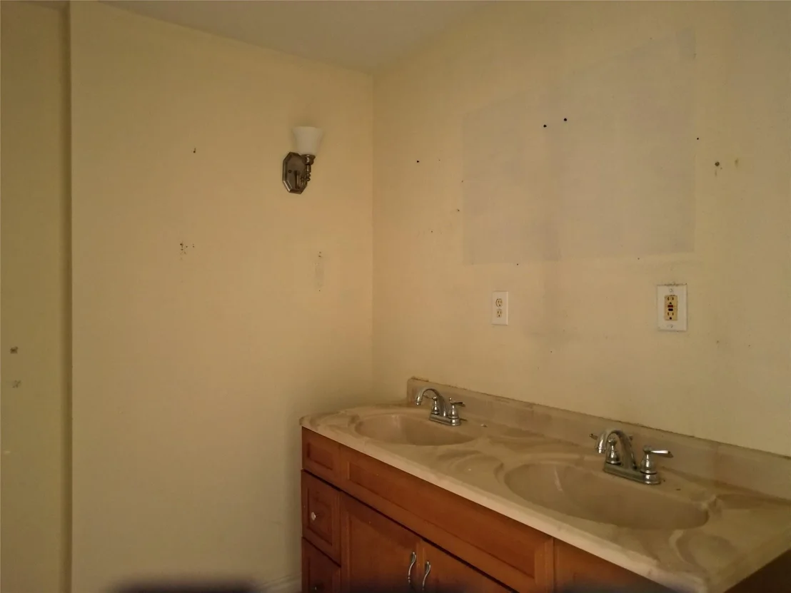 Photo of 614 Pine Circle