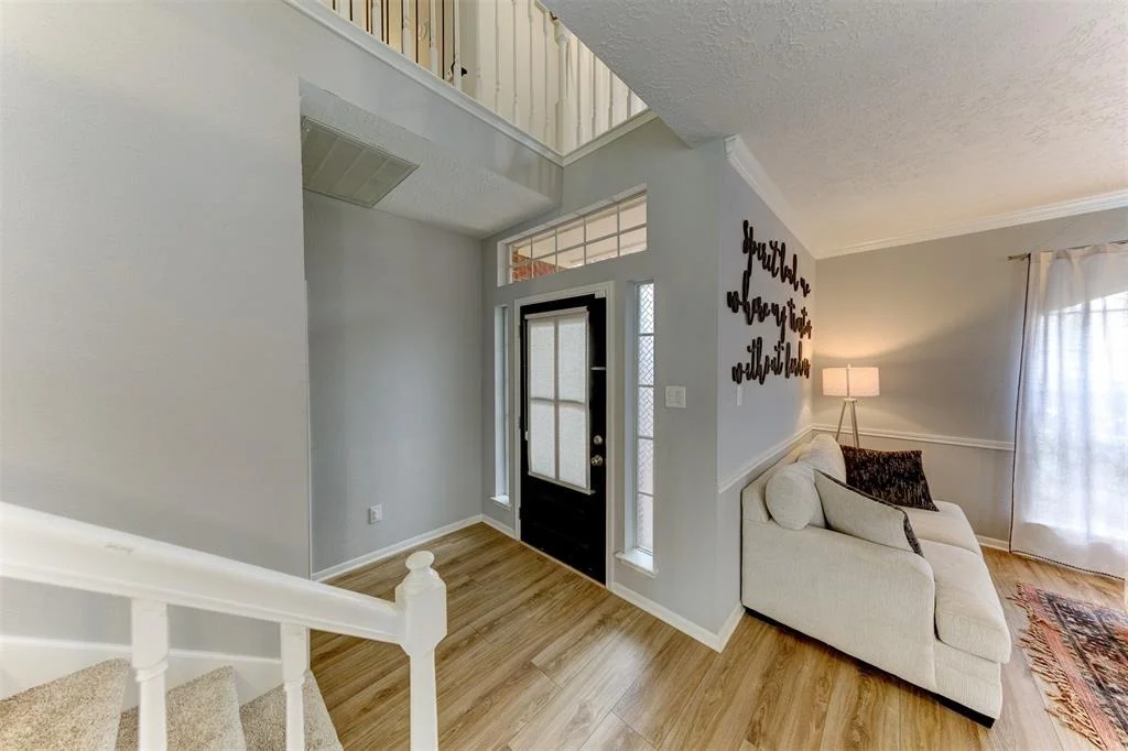 Photo of 1005 Glenview Drive