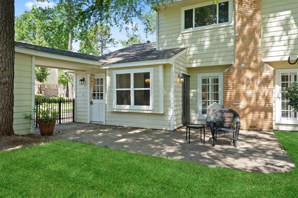 Photo of 17615 Loring Lane