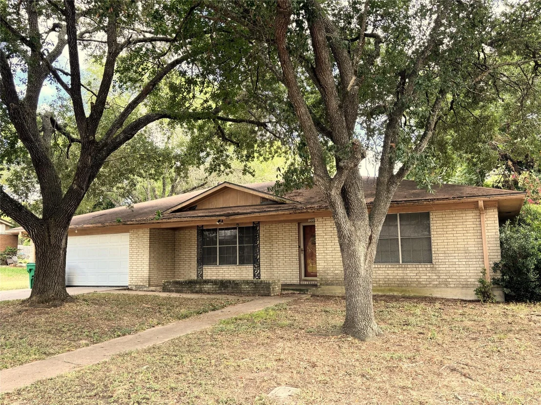 Photo of 1506 Meadow Lane