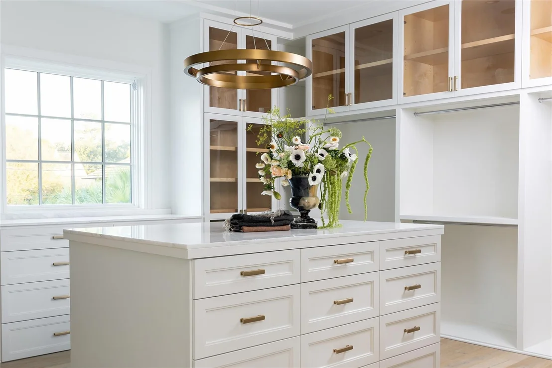 Photo of 3653 Chevy Chase Drive