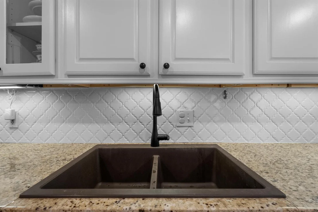 Photo of 4825 Kingfisher Drive