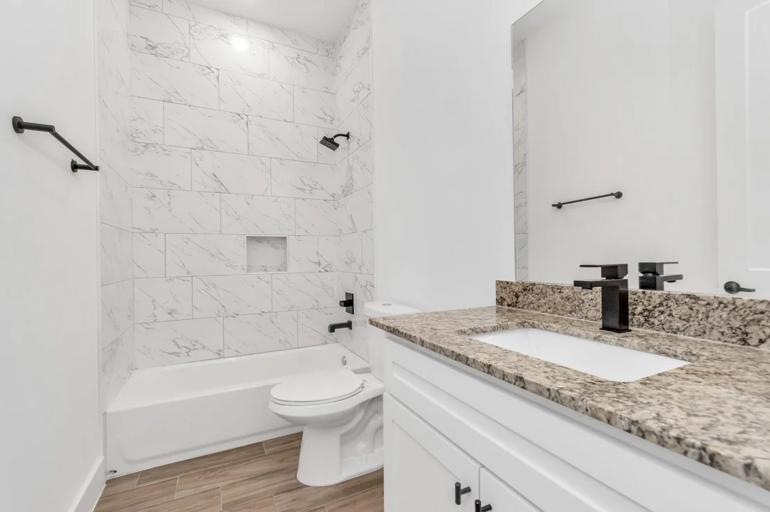 Photo of 5616 Savyon Drive