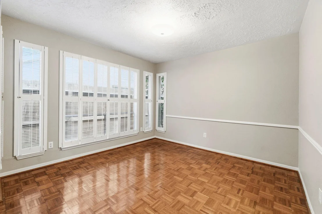 Photo of 25507 Cottage Hill Lane