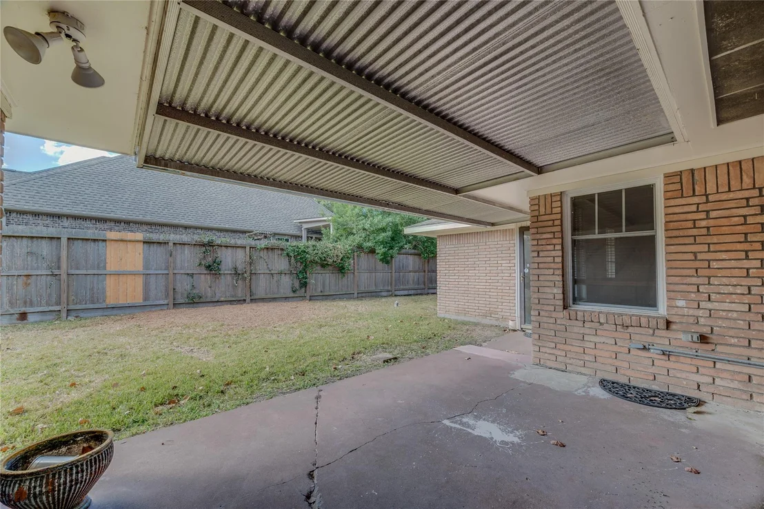 Photo of 5243 Stillbrooke Drive
