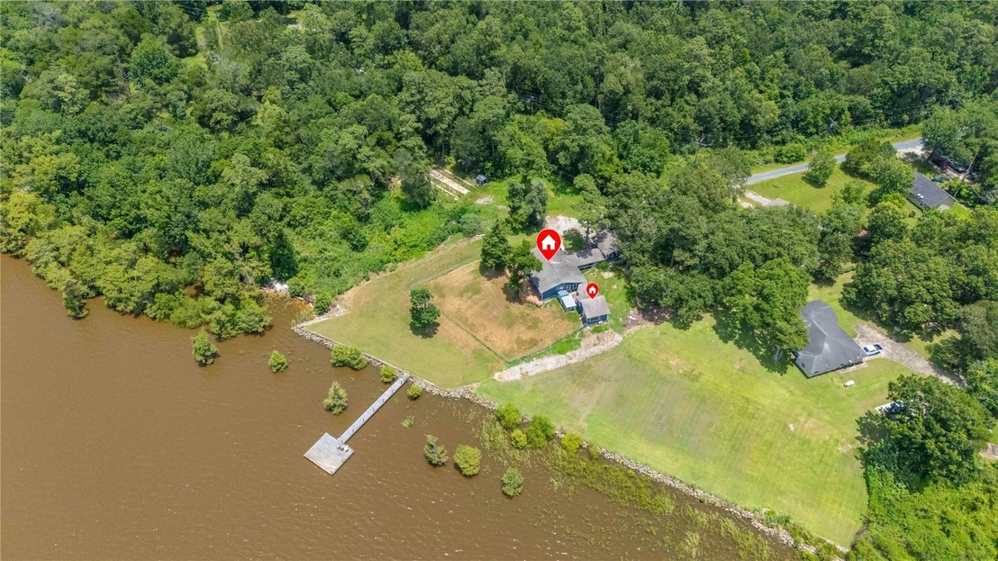 Photo of 3843 Simon Road