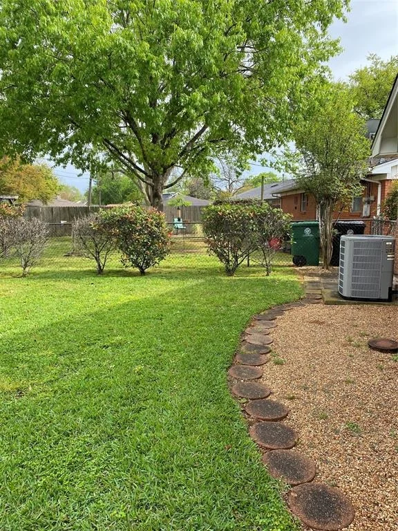 Photo of 4138 Donna Lynn Drive