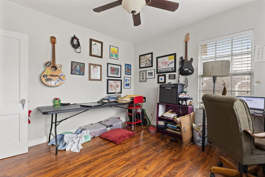 Photo of 809 Howard Street