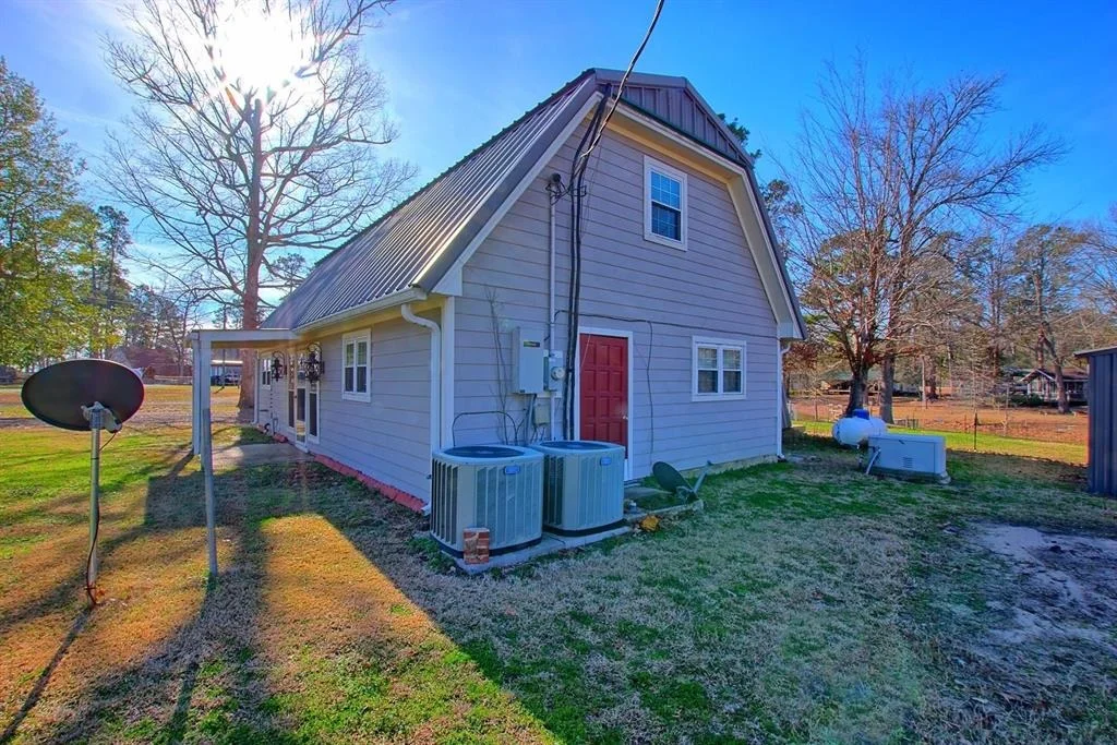Photo of 274 Cove Drive