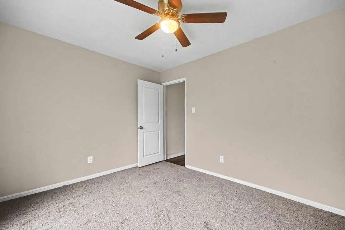 Photo of 3810 Clover Drive