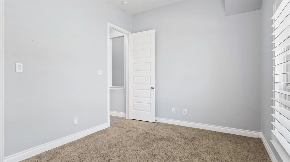 Photo of 302 Trillium Park Loop