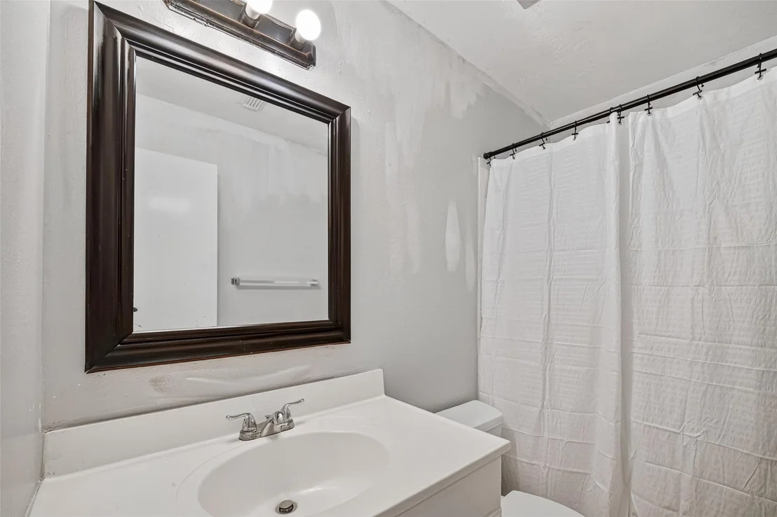 Photo of 1439 Middle Park Street