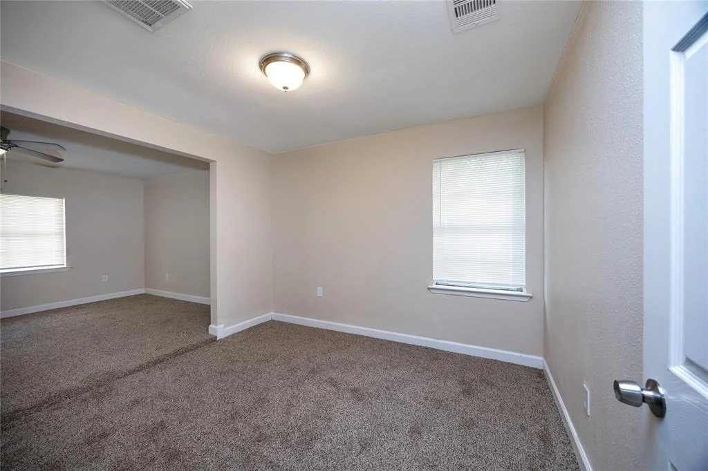 Photo of 6319 Winfield Road