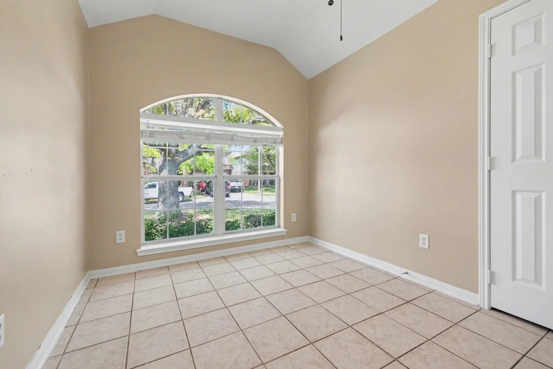 Photo of 3223 Stoneydale Lane