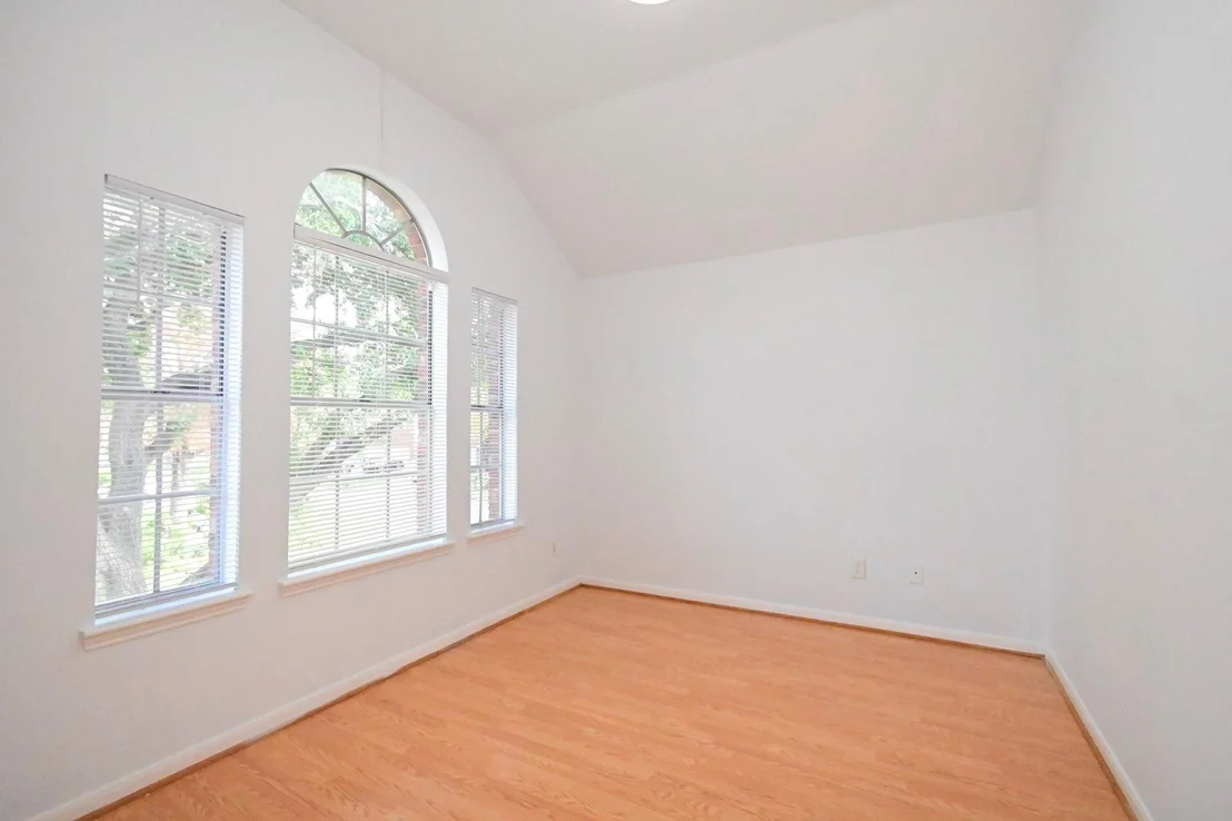 Photo of 9338 Corner Oaks Lane