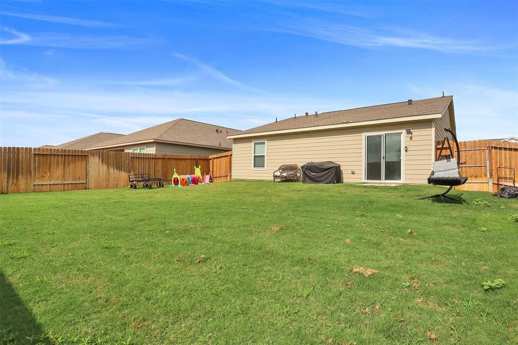 Photo of 5513 Fox Bluff Drive