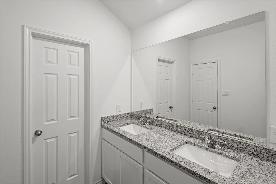 Photo of 502 Oak Chase Avenue