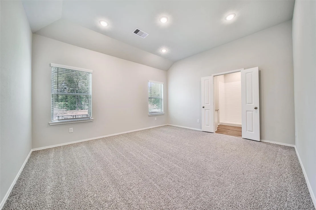 Photo of 1452 Glenoaks Drive