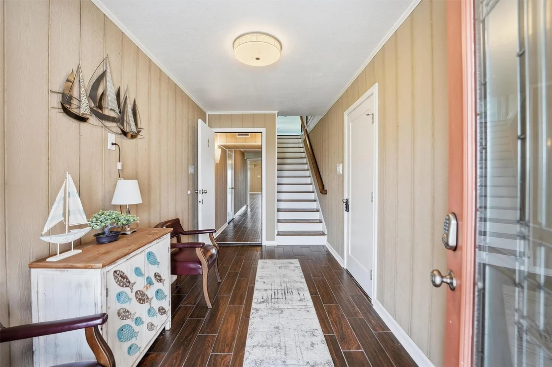 Photo of 7712 Channelview Drive