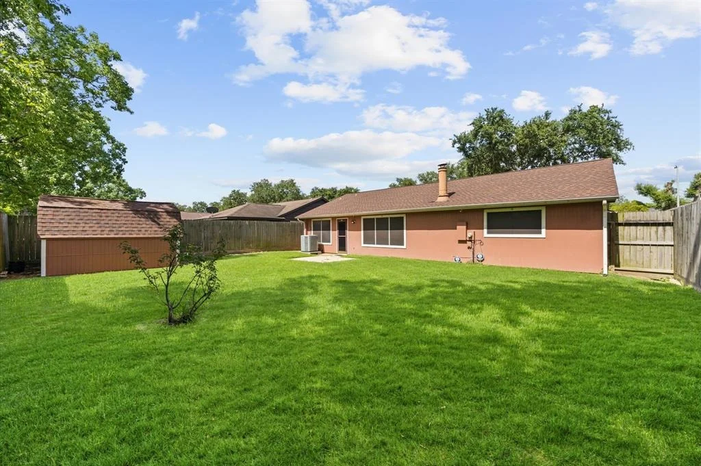 Photo of 1370 Stevenage Lane