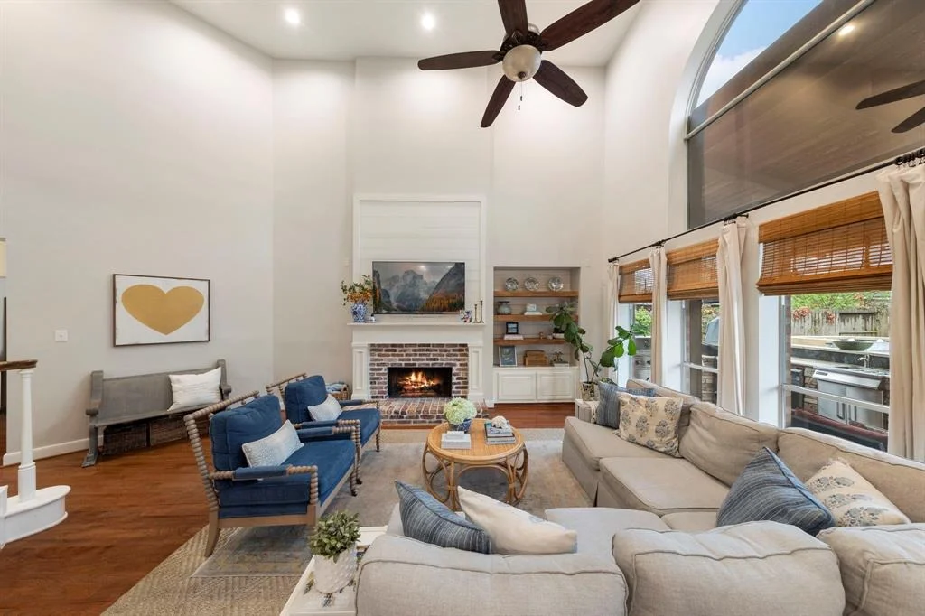 Photo of 2123 River Bend Way