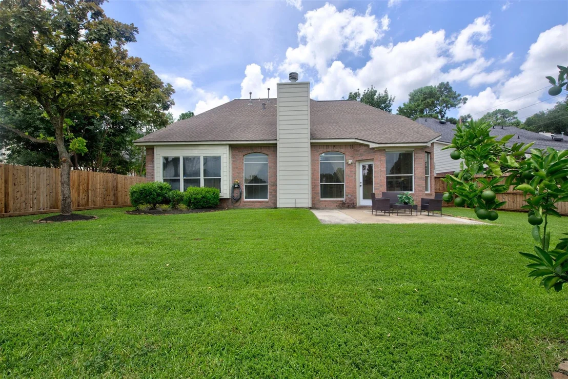 Photo of 12306 Millvan Drive