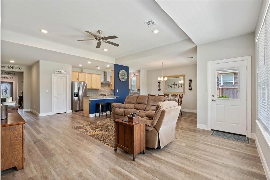 Photo of 19075 Minero Lane