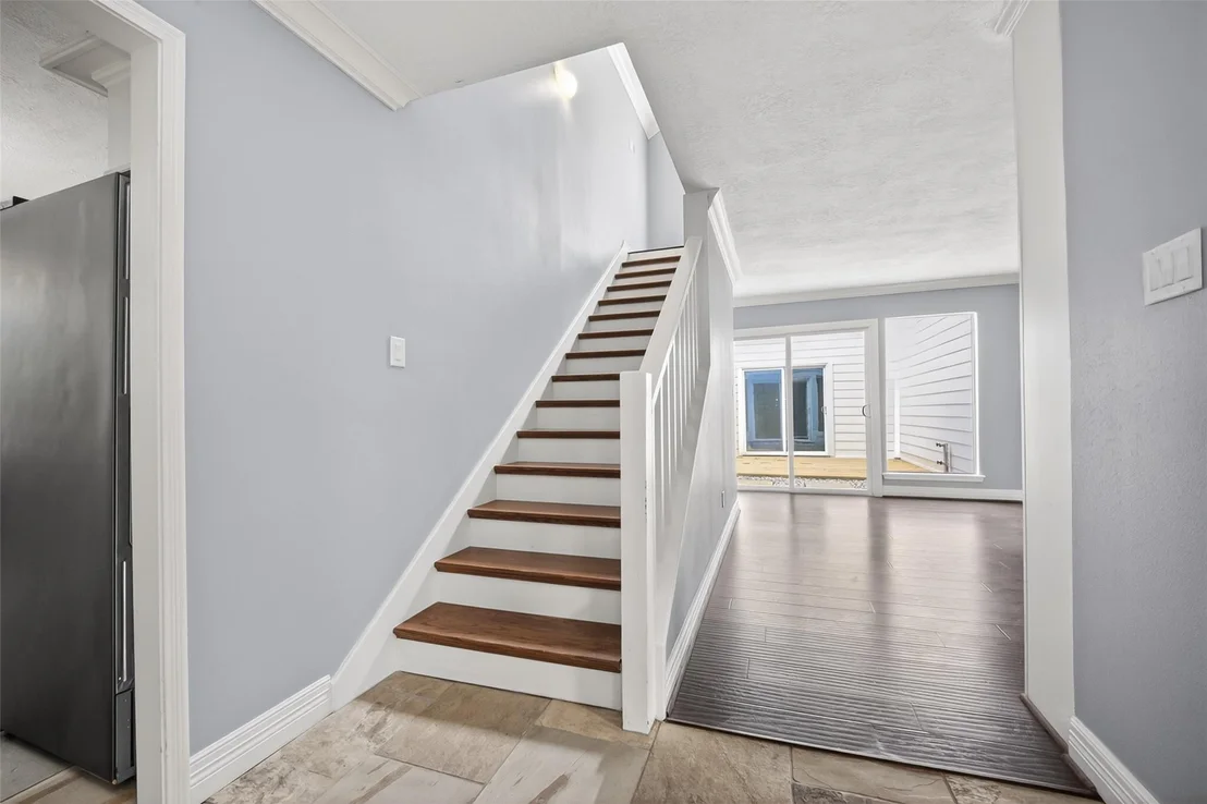 Photo of 7111 Halfpenny Road