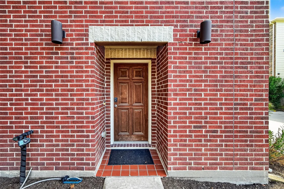 Photo of 11511 Main Pine Drive
