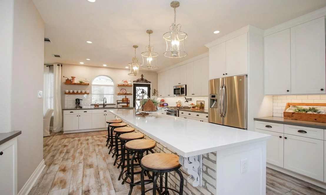Photo of 40407 Manor Drive