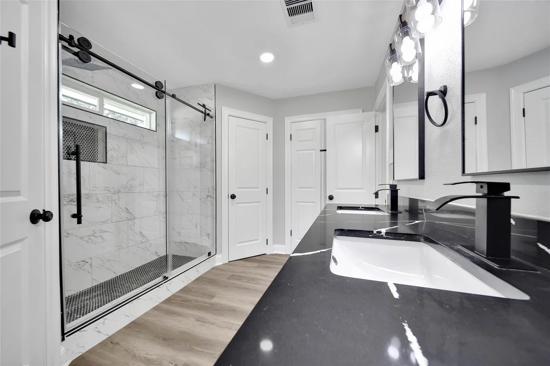 Photo of 4014 Alshire Drive