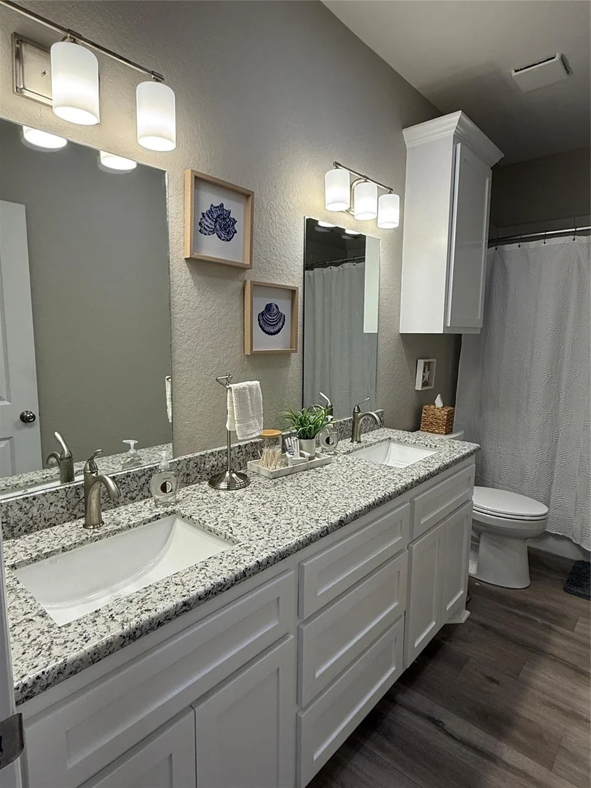 Photo of 528 Thunder Road
