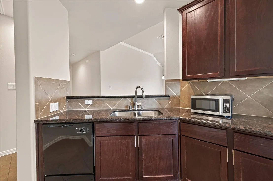 Photo of 19615 Iris Manor Court