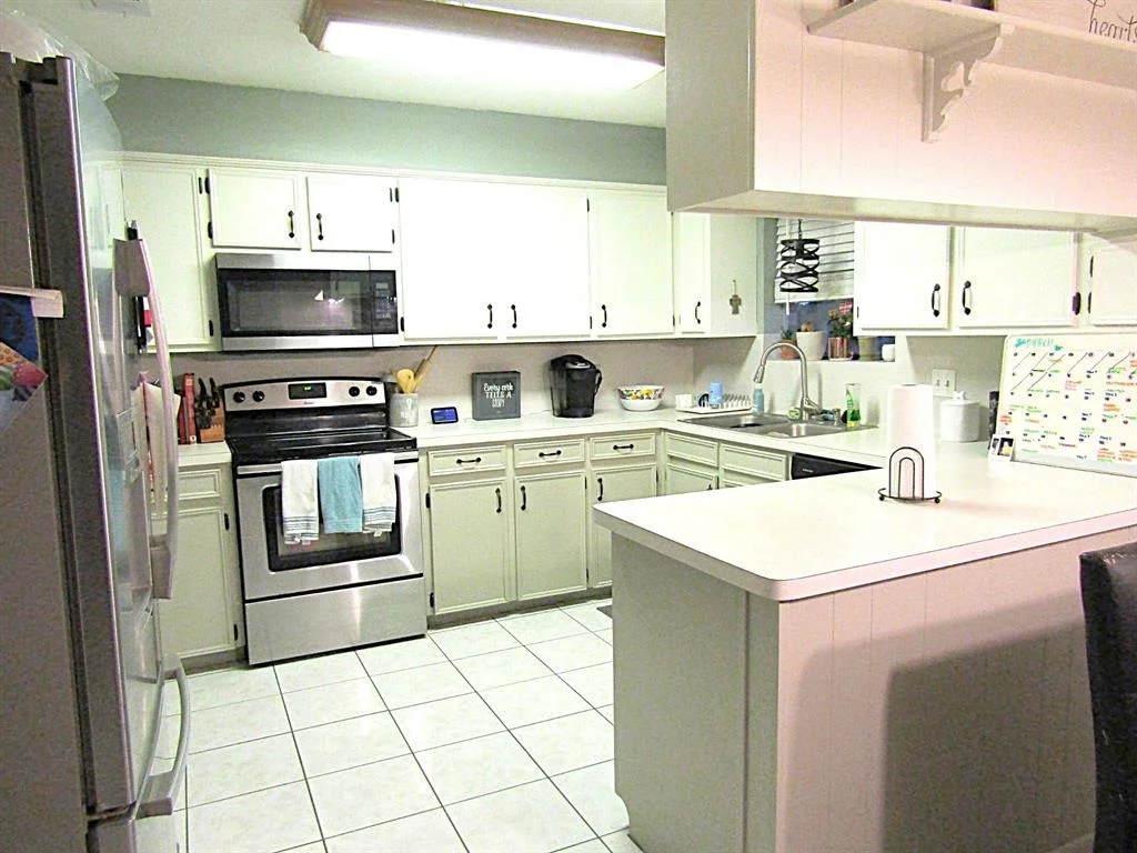 Photo of 904 Molina Drive