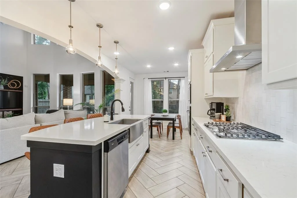 Photo of 156 Gray Pine Grove Way