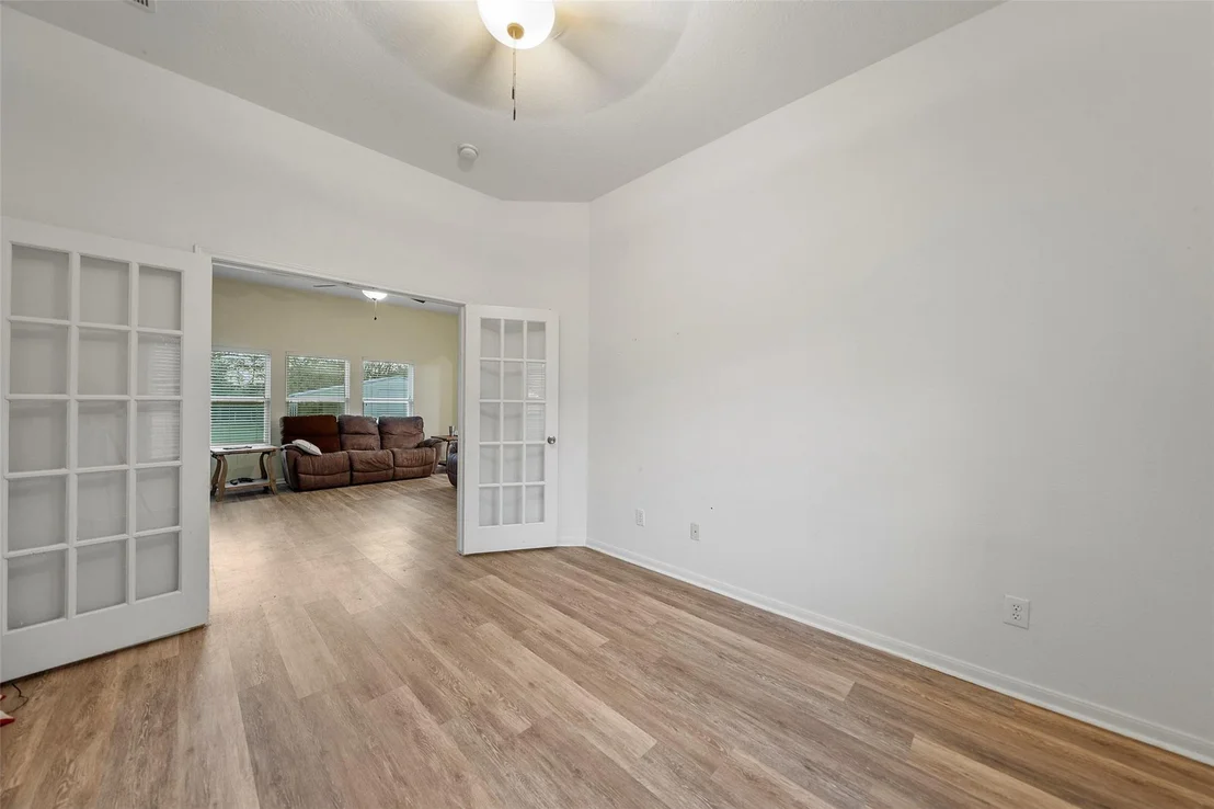 Photo of 118 Pin Oak Lane